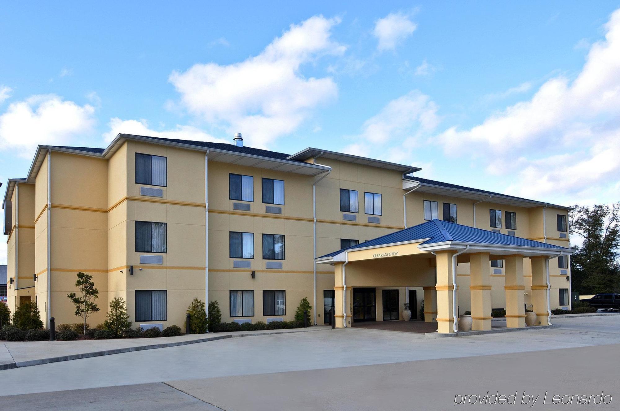 Days Inn By Wyndham Semmes Мобил Экстерьер фото