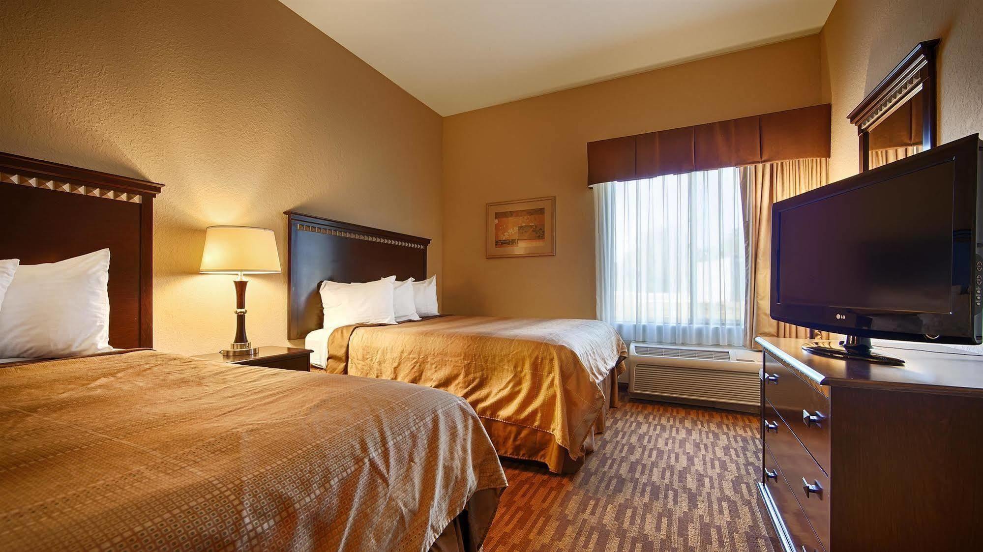 Days Inn By Wyndham Semmes Мобил Экстерьер фото
